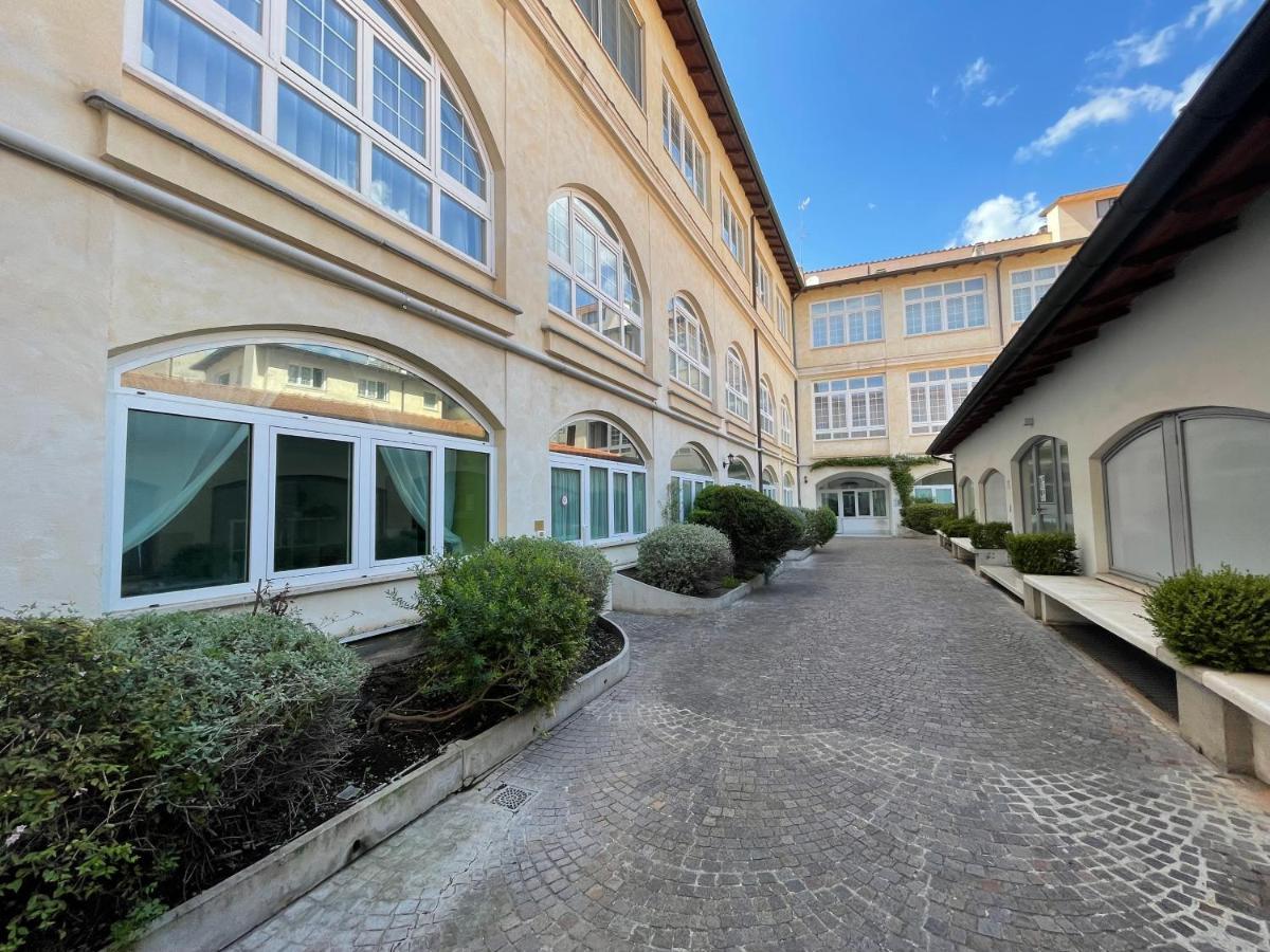 Gens Julia Apartment Rome
